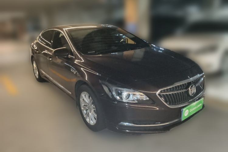 Used Buick LaCrosse 2016 20T Elite Edition Front Right 45 Deg