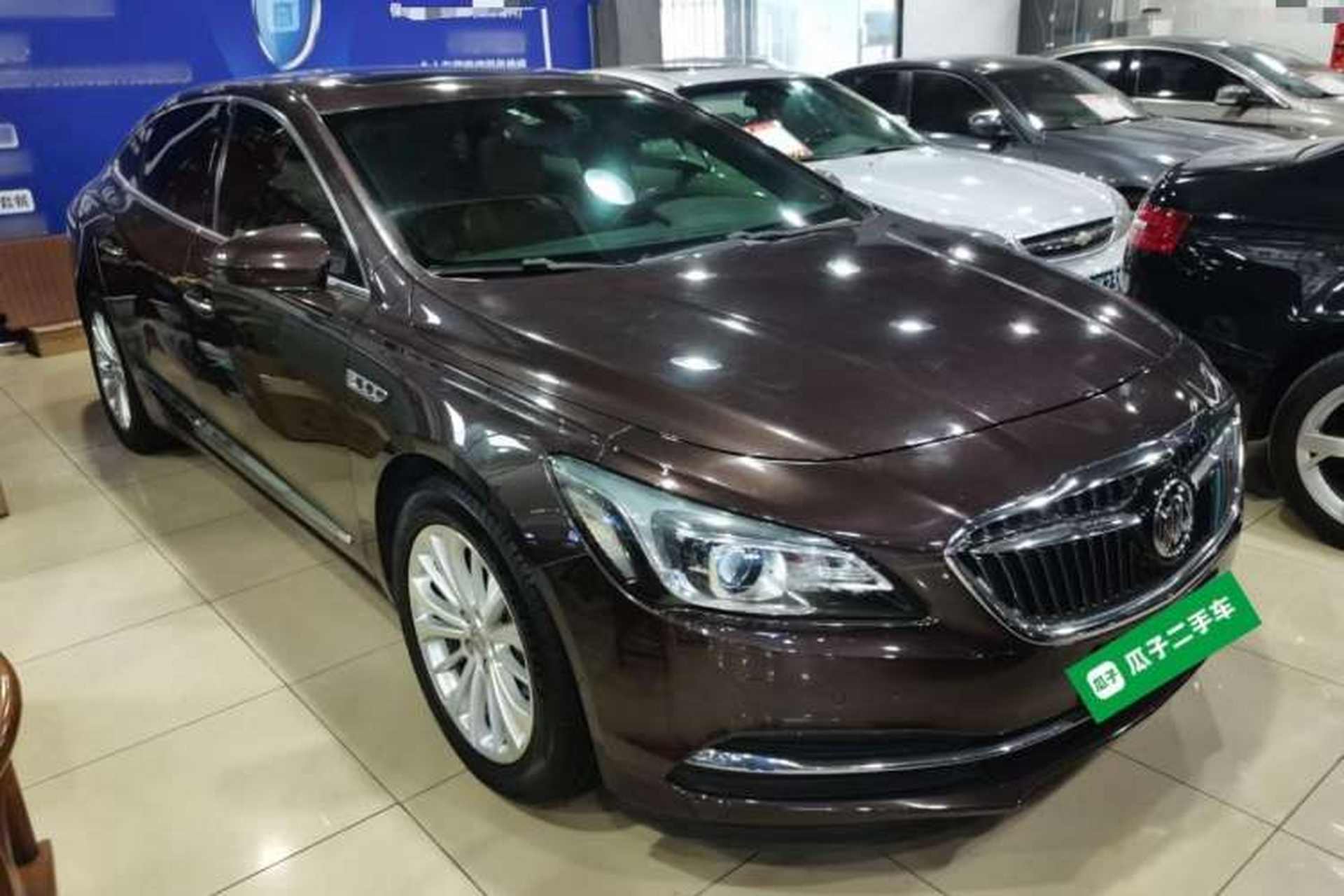 Used Buick LaCrosse 2016 28T Premium Edition Front Right 45 Deg