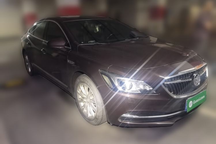 Used Buick LaCrosse 2016 20T Elite Edition Front Right 45 Deg
