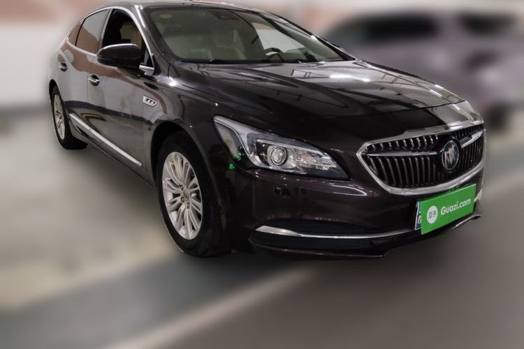 Used Buick LaCrosse 2016 20T Luxury Model Front Right 45 Deg