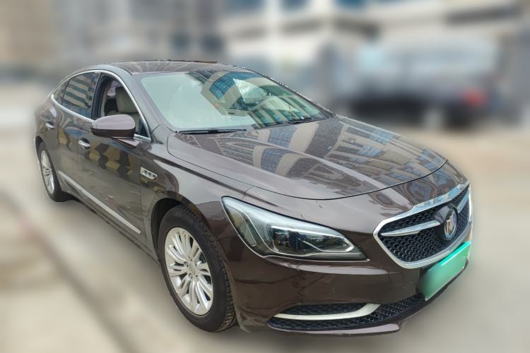 Used Buick LaCrosse 2016 30H Luxury Version Front Right 45 Deg