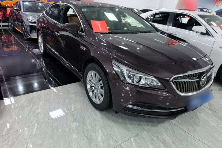 Used Buick LaCrosse 2016 20T Elite Edition Front Right 45 Deg