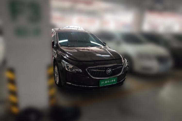 Used Buick LaCrosse 2016 20T Elite Edition Front Right 45 Deg