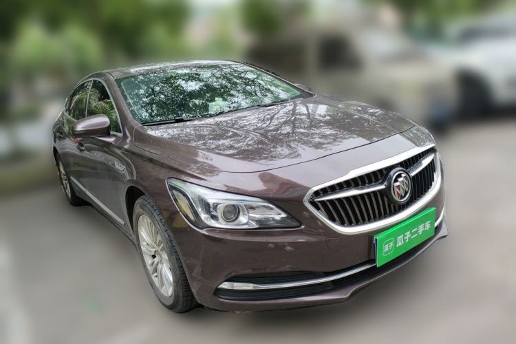 Used Buick LaCrosse 2016 Revised 20T Leading Edition Front Right 45 Deg