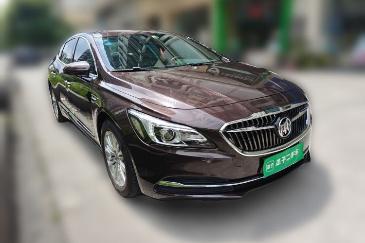 Used Buick LaCrosse 2016 20T Elite Edition Front Right 45 Deg