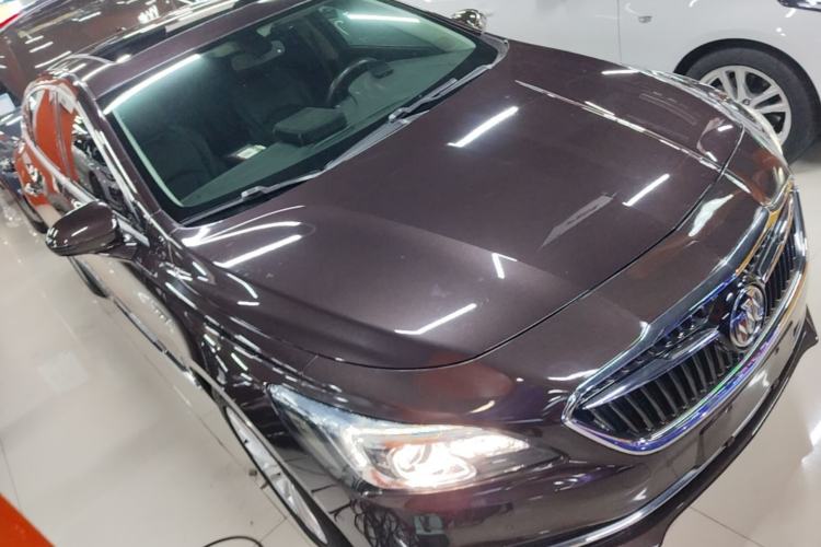 Used Buick LaCrosse 2016 Revised Version 28T Elite Edition Front Right 45 Deg