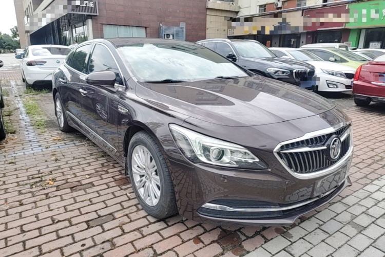 Used Buick LaCrosse 2016 20T Elite Edition Front Right 45 Deg