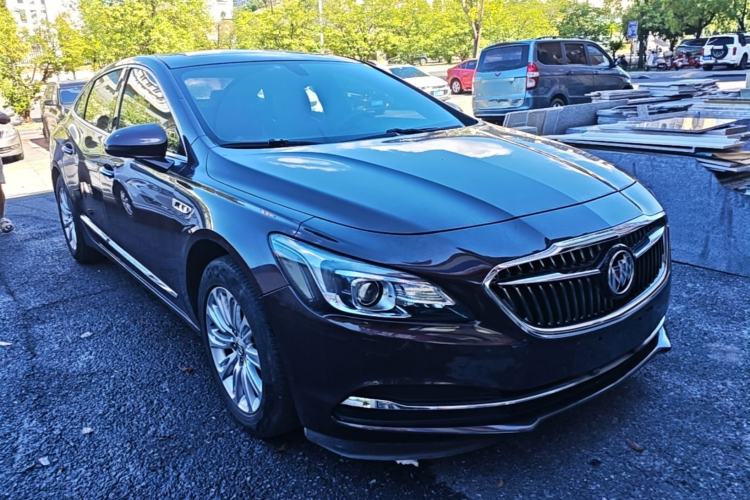 Used Buick LaCrosse 2016 20T Elite Edition Front Right 45 Deg