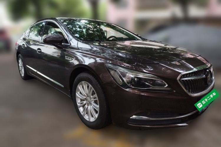 Used Buick LaCrosse 2016 30H Luxury Version Front Right 45 Deg