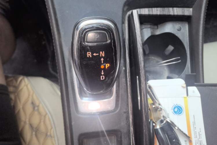 Used Buick LaCrosse 2016 Revised 20T Leading Edition Gear Lever