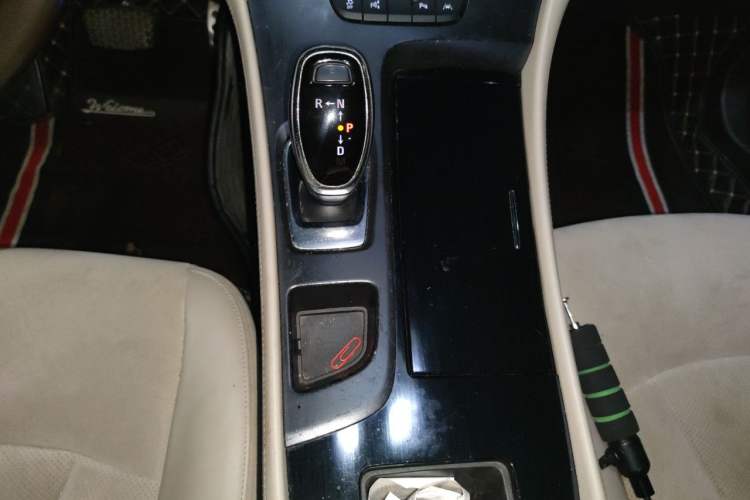 Used Buick LaCrosse 2016 30H Luxury Version Gear Lever