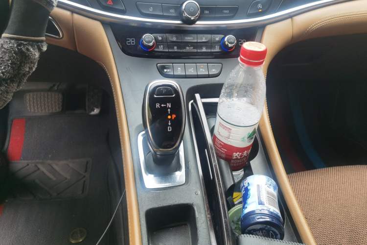Used Buick LaCrosse 2016 20T Luxury Model Gear Lever