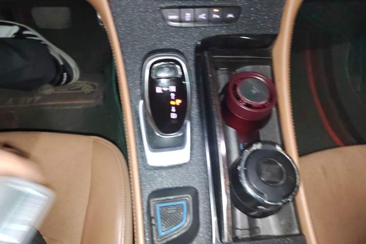 Used Buick LaCrosse 2016 28T Flagship Model Gear Lever