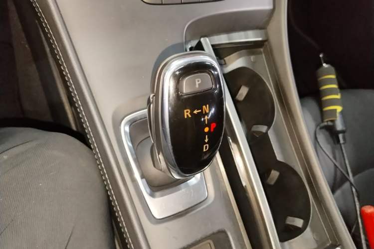 Used Buick LaCrosse 2016 Revised Version 28T Elite Edition Gear Lever