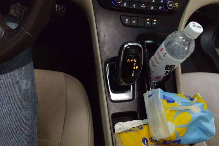 Used Buick LaCrosse 2016 30H Luxury Version Gear Lever