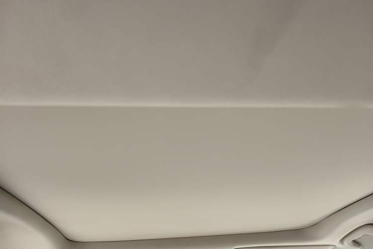 Used Buick LaCrosse 2016 30H Luxury Version Headliner
