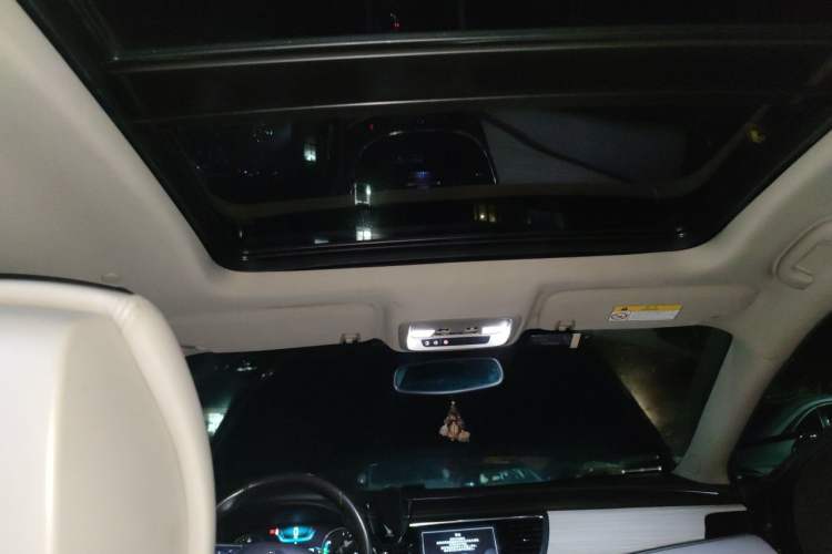 Used Buick LaCrosse 2016 30H Luxury Version Headliner