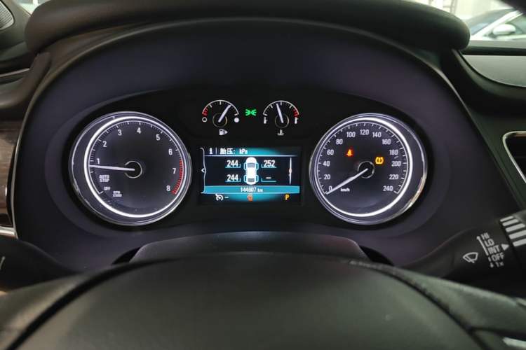 Used Buick LaCrosse 2016 20T Elite Edition Instrument Cluster