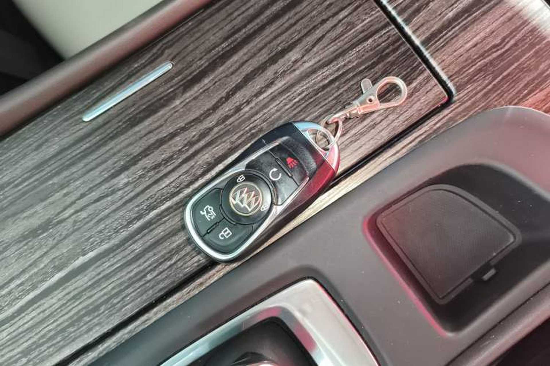 Used Buick LaCrosse 2016 Revised 20T Leading Edition Interior 1