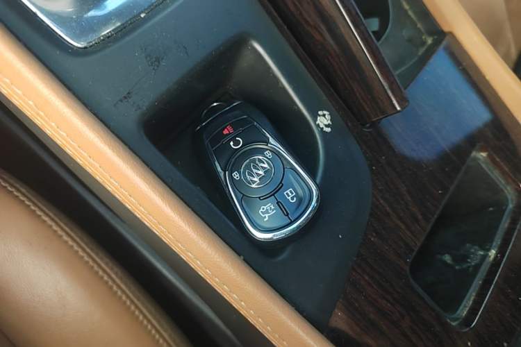Used Buick LaCrosse 2016 20T Elite Edition Interior 1