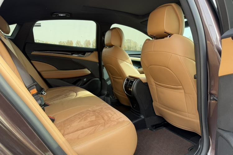 Used Buick LaCrosse 2016 20T Elite Edition Interior 4