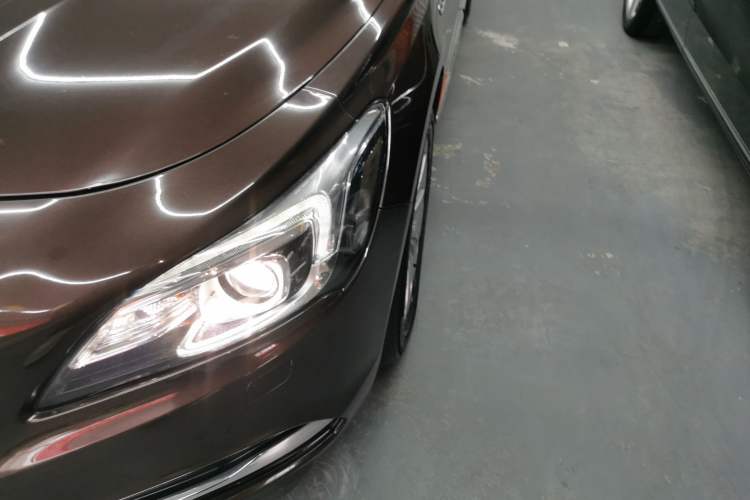 Used Buick LaCrosse 2016 20T Elite Edition Left Front Headlight