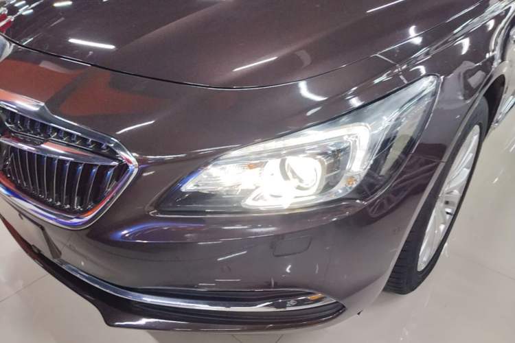 Used Buick LaCrosse 2016 Revised Version 28T Elite Edition Left Front Headlight