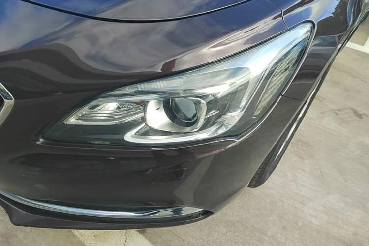 Used Buick LaCrosse 2016 20T Elite Edition Left Front Headlight