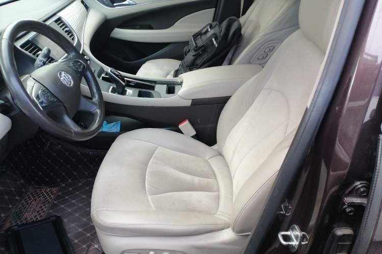 Used Buick LaCrosse 2016 30H Luxury Version Left Front Seat