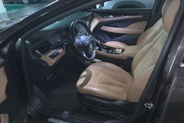 Used Buick LaCrosse 2016 28T Luxury Version Left Front Seat