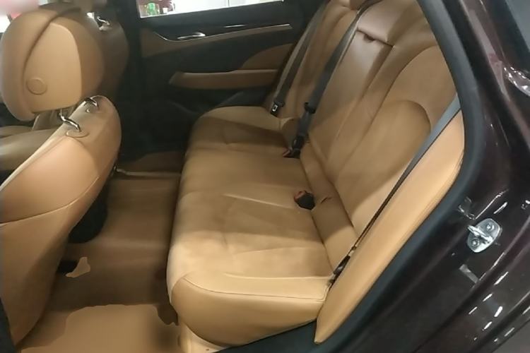 Used Buick LaCrosse 2016 28T Luxury Version Left Rear Seat