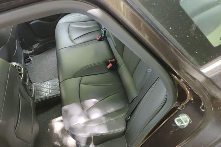 Used Buick LaCrosse 2016 Revised Version 28T Elite Edition Left Rear Seat