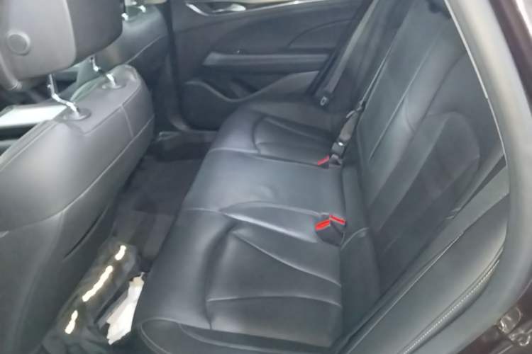 Used Buick LaCrosse 2016 Revised Version 28T Elite Edition Left Rear Seat