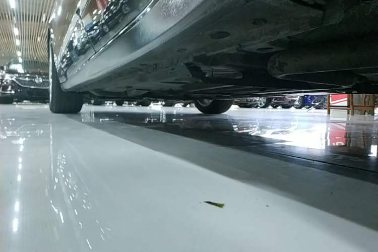 Used Buick LaCrosse 2016 28T Luxury Version Left Side Sill