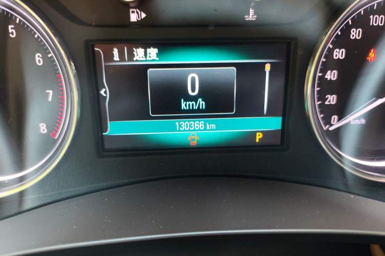 Used Buick LaCrosse 2016 Revised 20T Leading Edition Odometer Close Up