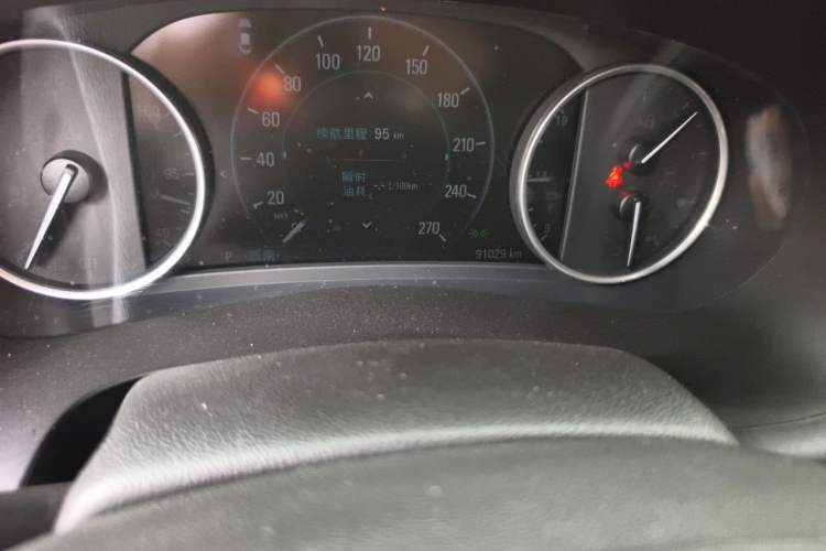 Used Buick LaCrosse 2016 20T Luxury Model Odometer Close Up