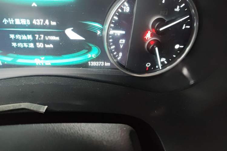 Used Buick LaCrosse 2016 20T Luxury Model Odometer Close Up
