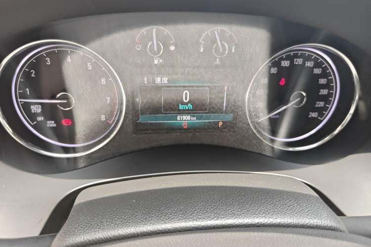 Used Buick LaCrosse 2016 20T Elite Edition Odometer Close Up