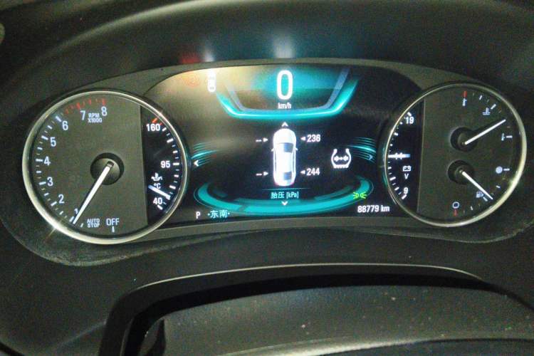 Used Buick LaCrosse 2016 20T Luxury Model Odometer Close Up