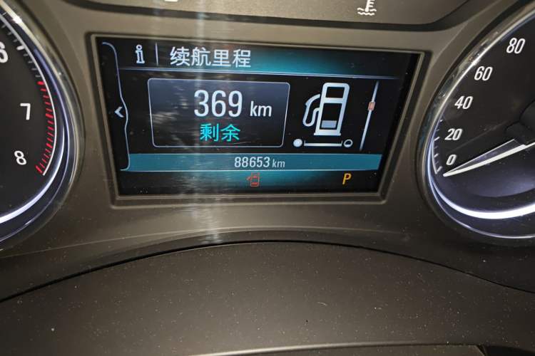 Used Buick LaCrosse 2016 20T Elite Edition Odometer Close Up