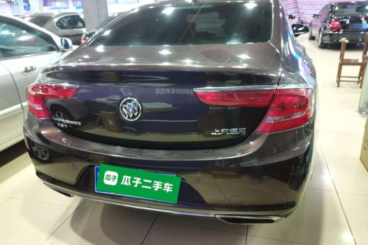 Used Buick LaCrosse 2016 28T Premium Edition Rear
