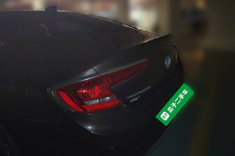 Used Buick LaCrosse 2016 28T Flagship Model Rear Left 45 Deg