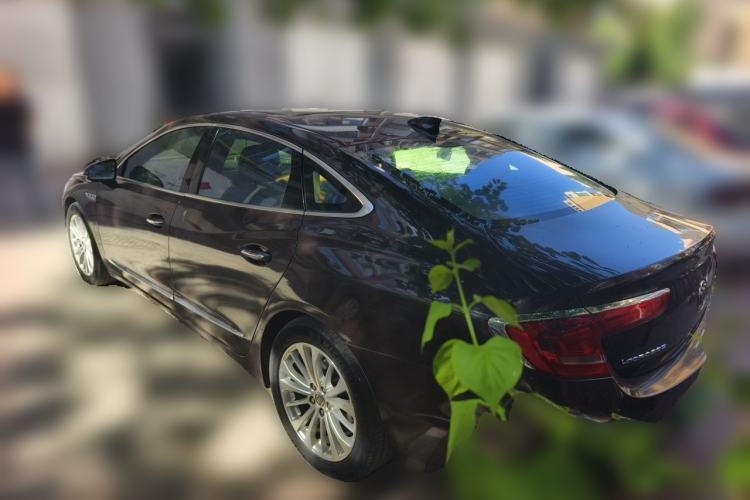 Used Buick LaCrosse 2016 28T Luxury Version Rear Left 45 Deg