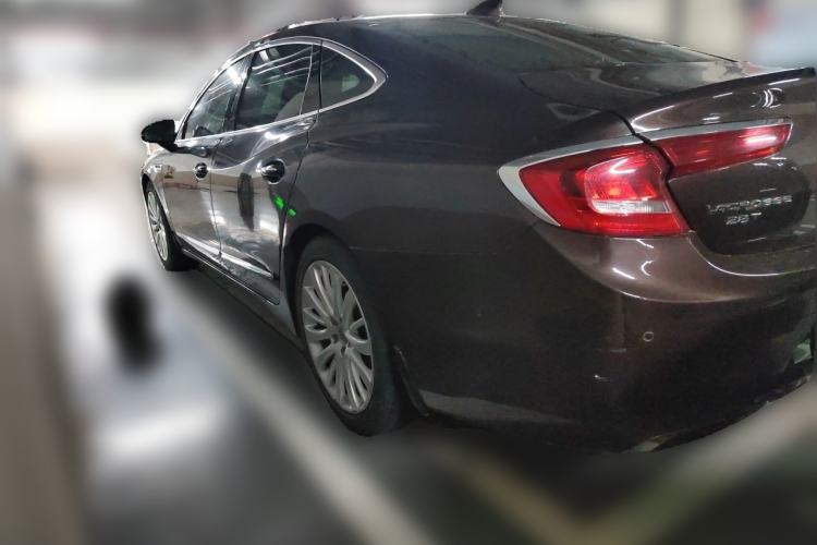 Used Buick LaCrosse 2016 28T Flagship Model Rear Left 45 Deg