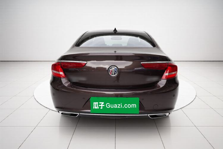 Used Buick LaCrosse 2016 28T Luxury Version Rear