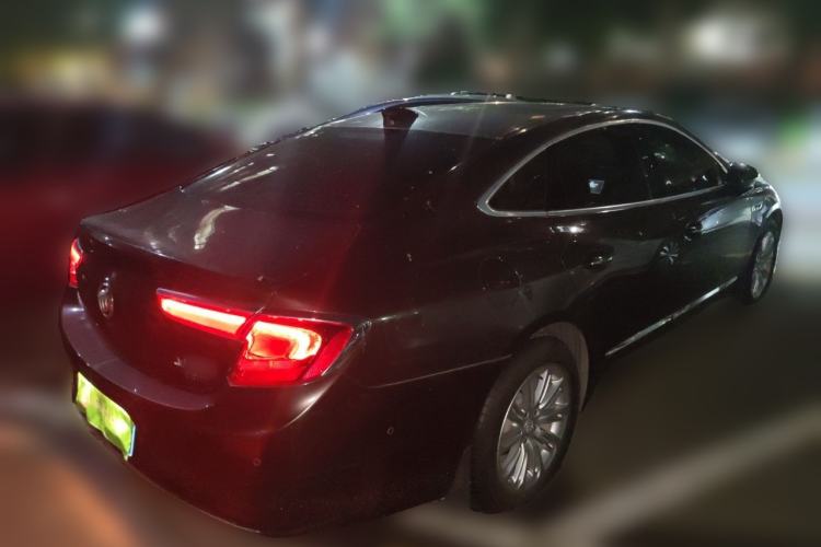 Used Buick LaCrosse 2016 30H Luxury Version Rear Right 45 Deg