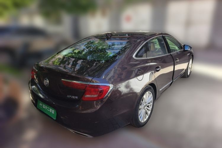 Used Buick LaCrosse 2016 28T Luxury Version Rear Right 45 Deg