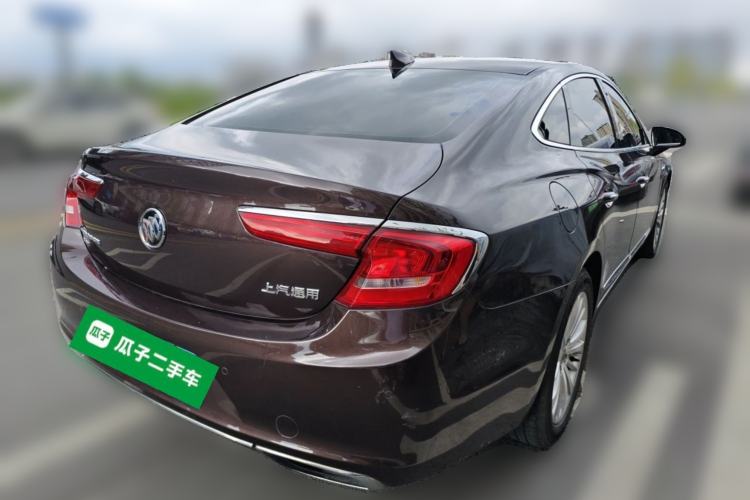 Used Buick LaCrosse 2016 28T Luxury Version Rear Right 45 Deg