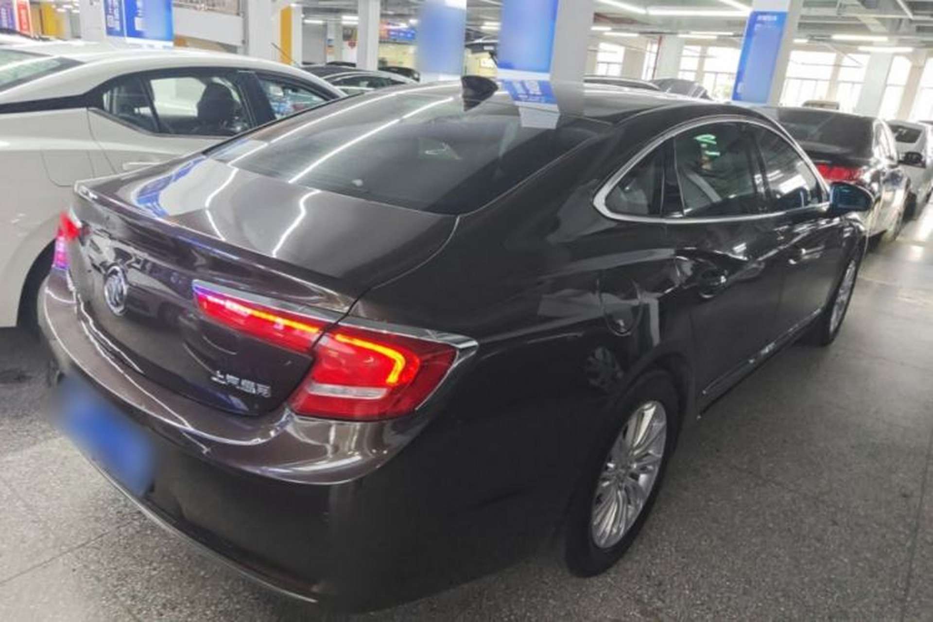 Used Buick LaCrosse 2016 Revised 20T Leading Edition Rear Right 45 Deg