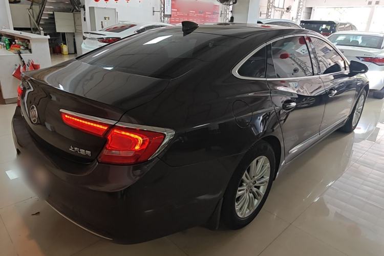 Used Buick LaCrosse 2016 20T Elite Edition Rear Right 45 Deg